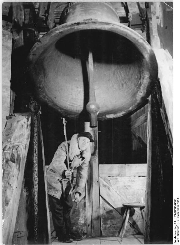 Haynrode, Neujahr, Läuten der Glocke